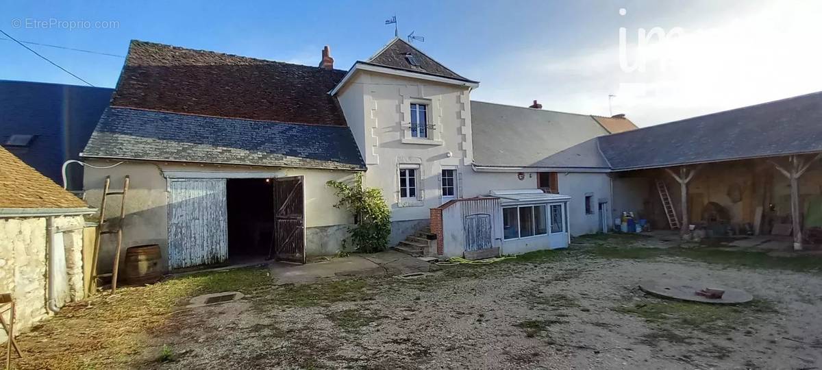 Maison à VINEUIL