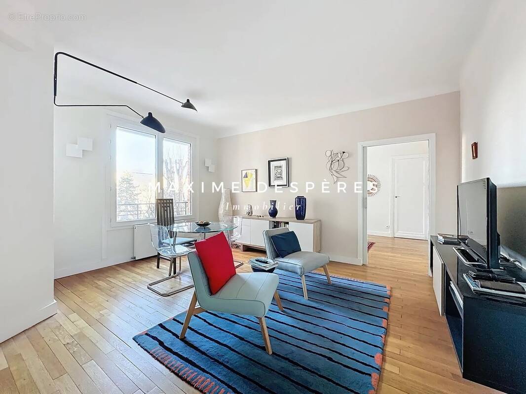 Appartement à NEUILLY-SUR-SEINE