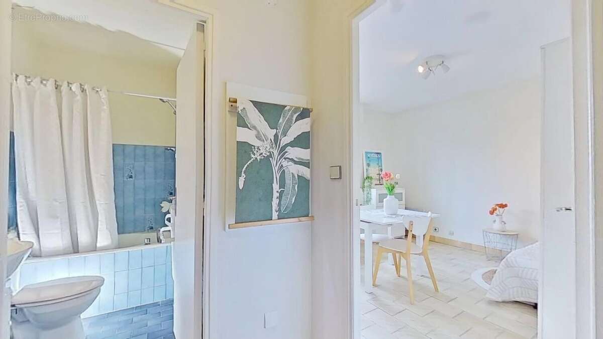 Appartement à HYERES