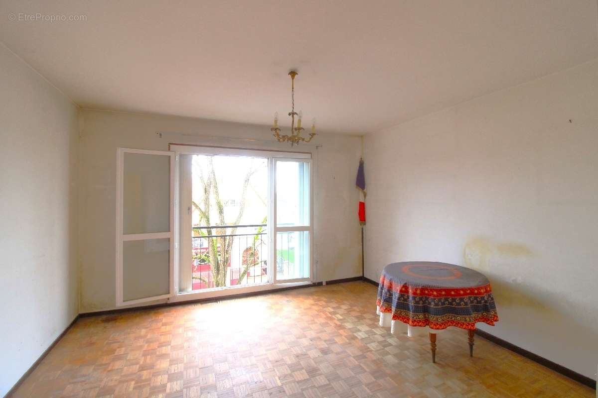 Appartement à YERRES