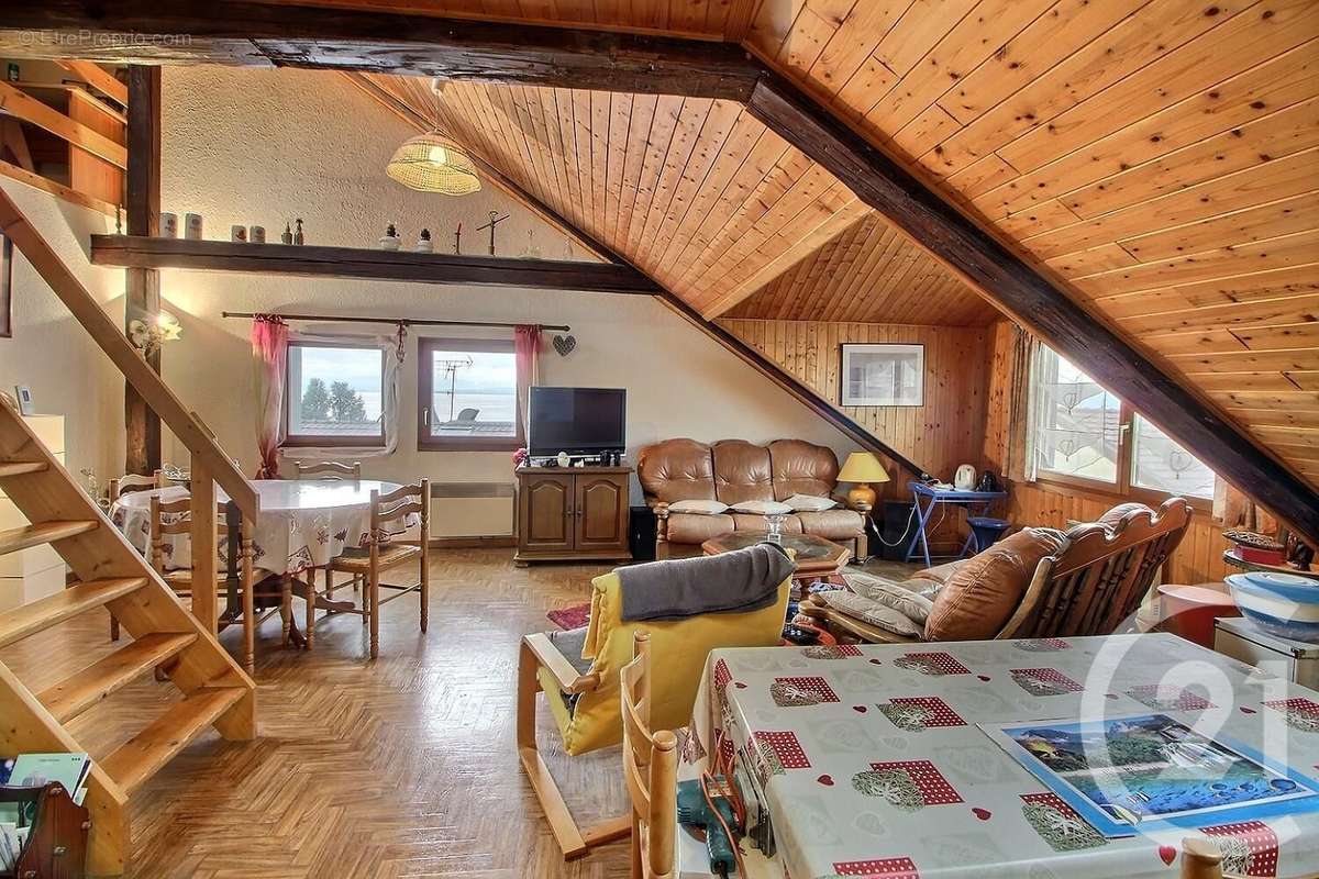 Appartement à EVIAN-LES-BAINS