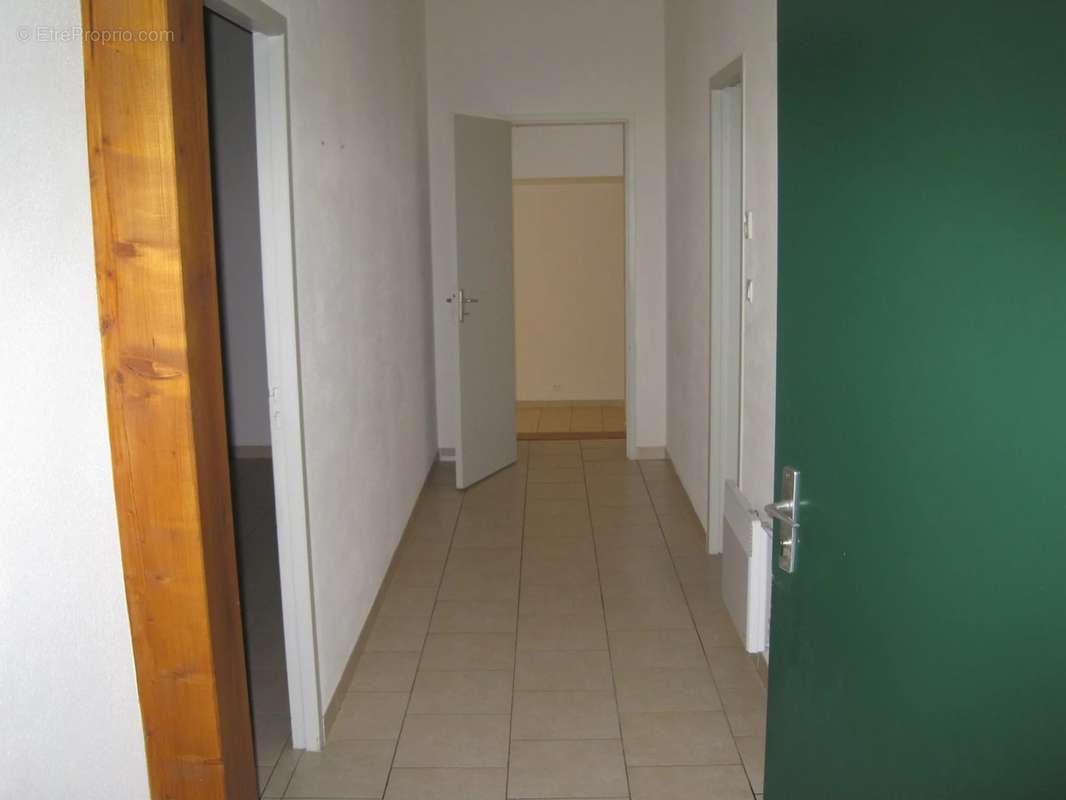 Appartement à VIC-FEZENSAC