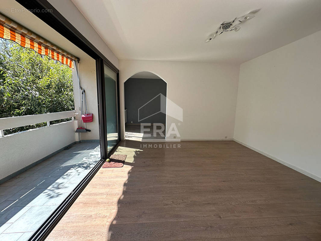 Appartement à MARSEILLE-11E