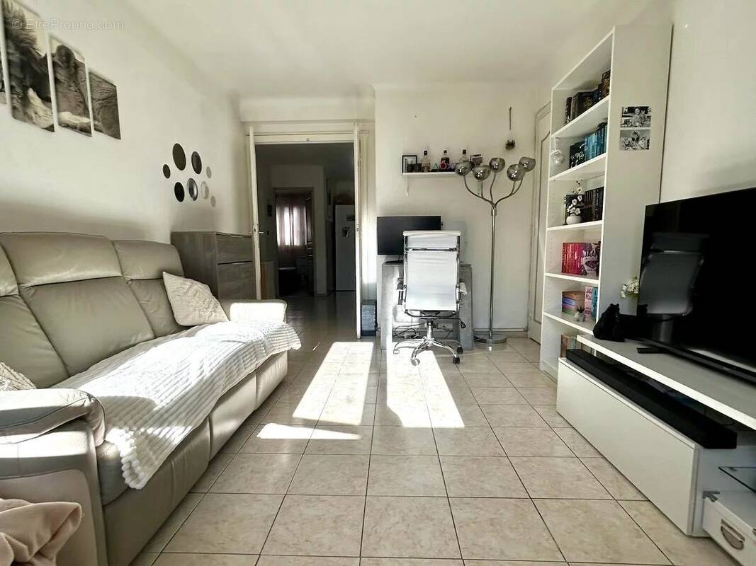 Appartement à CAGNES-SUR-MER