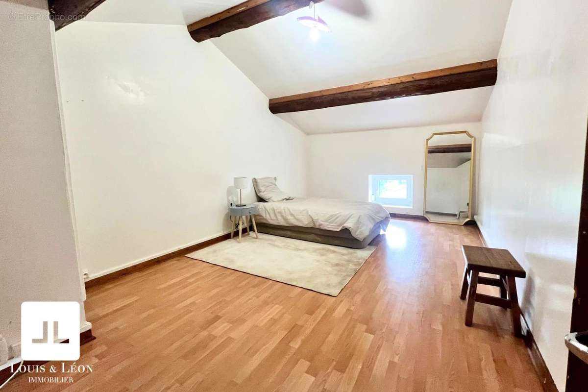 Appartement à VILLEFRANCHE-SUR-SAONE