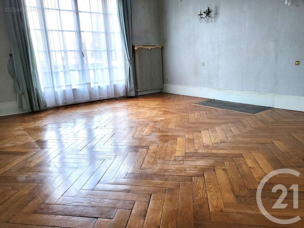 Appartement à BEAUMONT-LE-ROGER