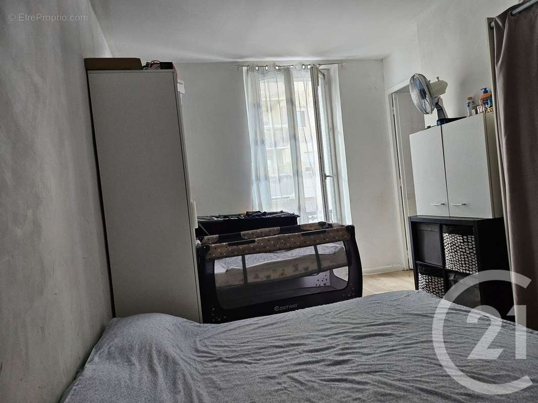 Appartement à MARSEILLE-3E