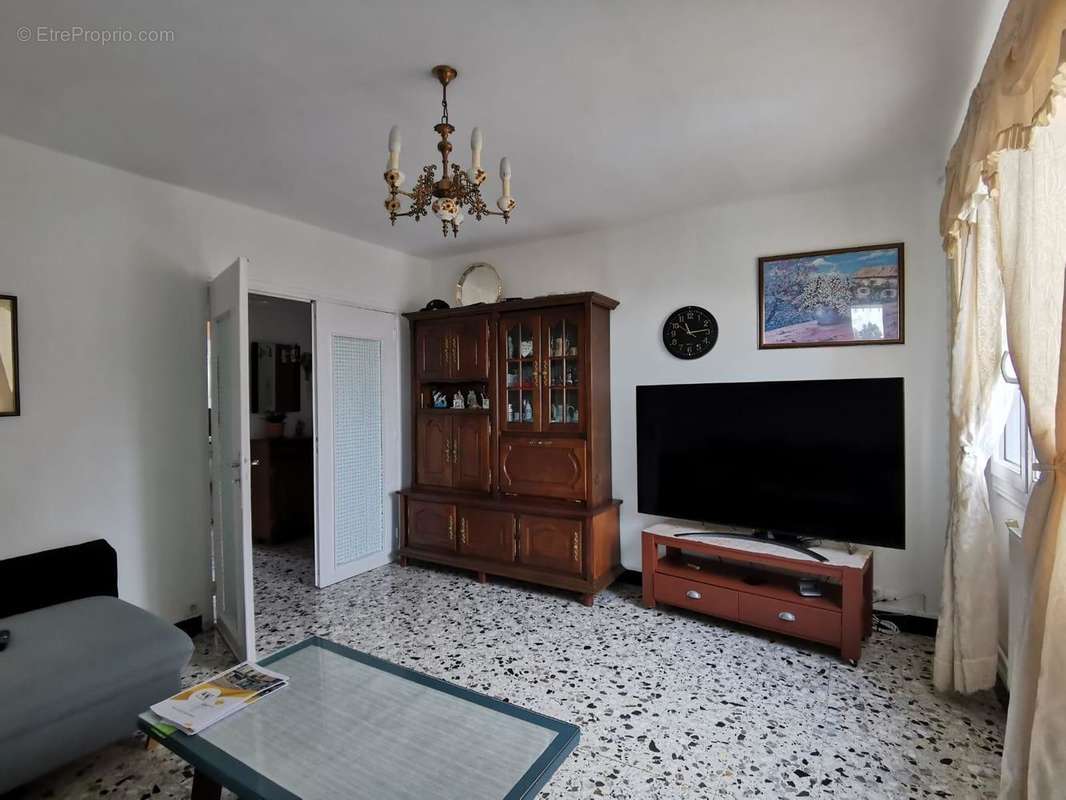   - Appartement à AUBENAS