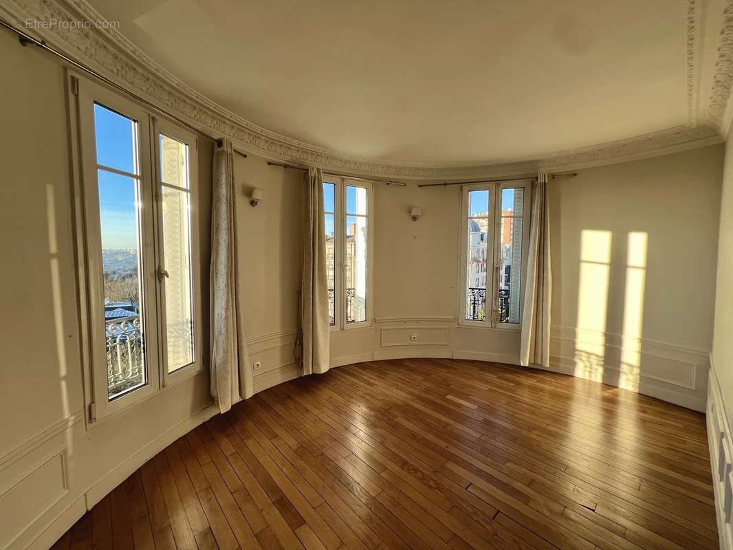 Appartement à PUTEAUX