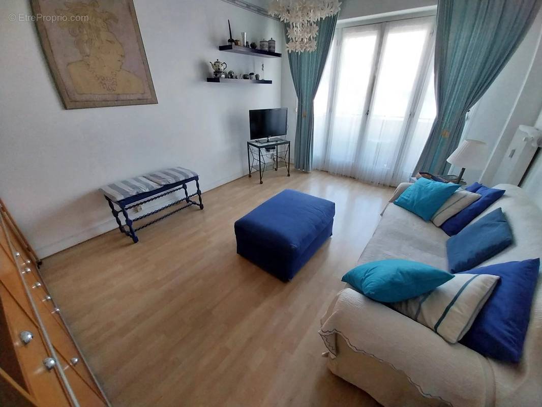 Appartement à MENTON