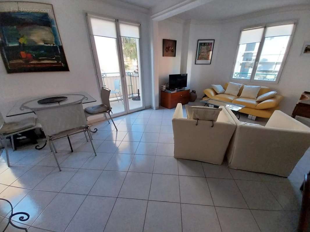 Appartement à MENTON