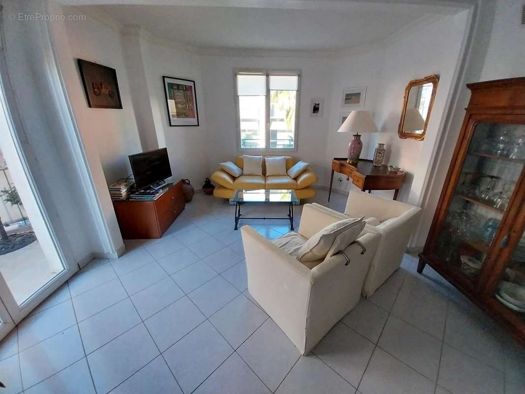 Appartement à MENTON