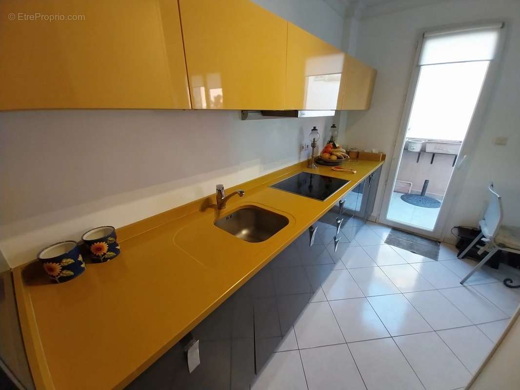 Appartement à MENTON