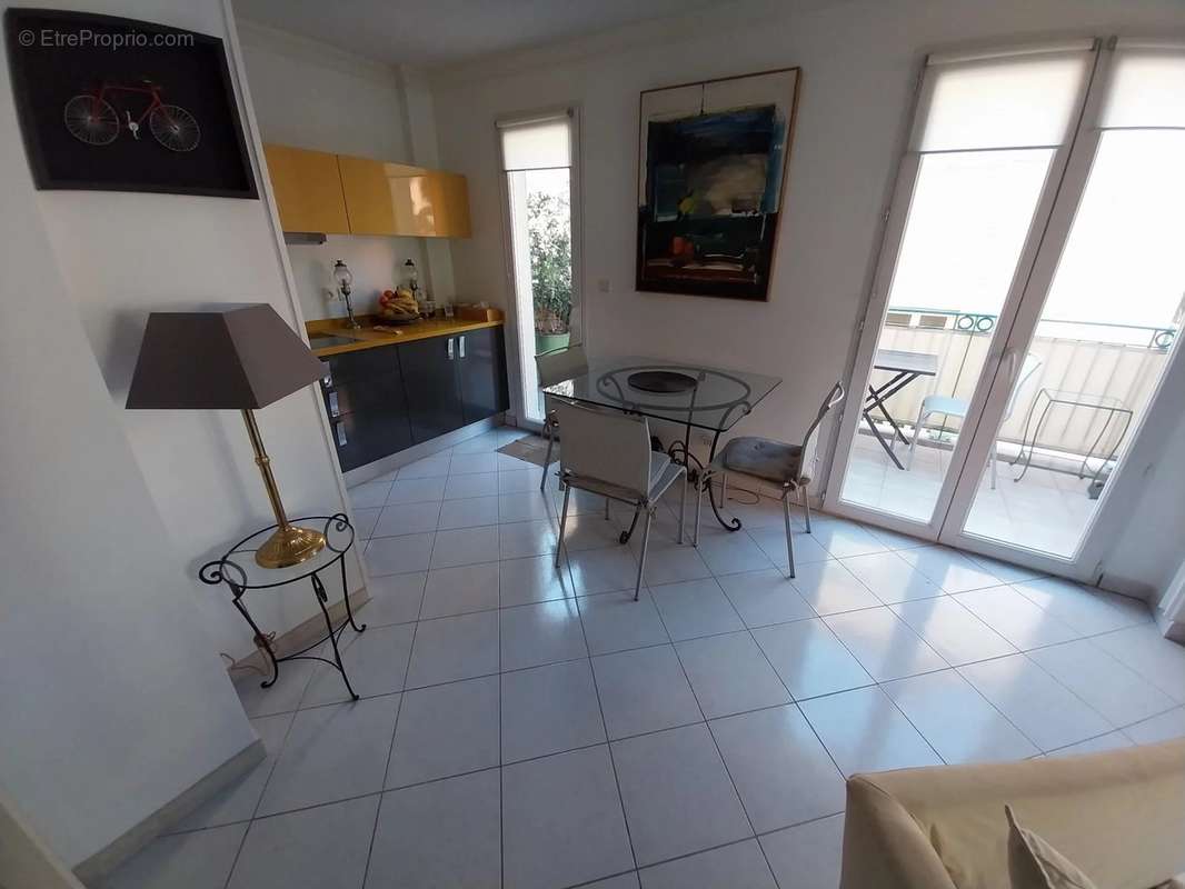 Appartement à MENTON