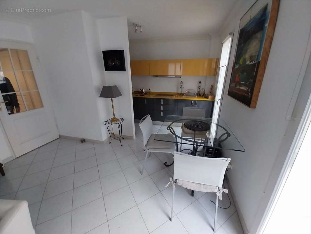 Appartement à MENTON