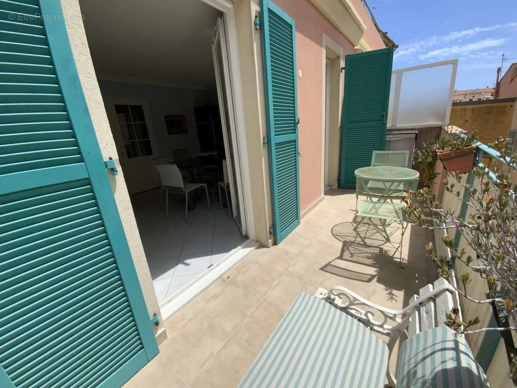 Appartement à MENTON