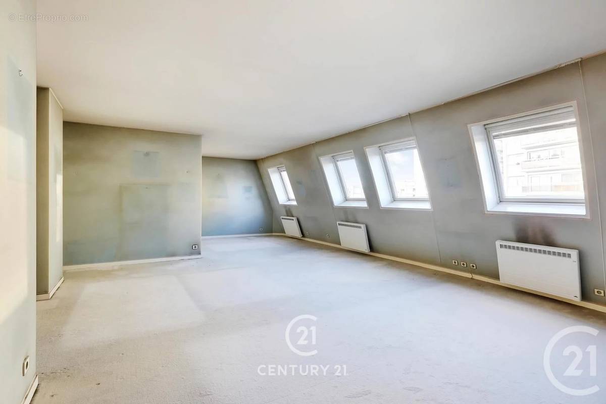 Appartement à PARIS-15E