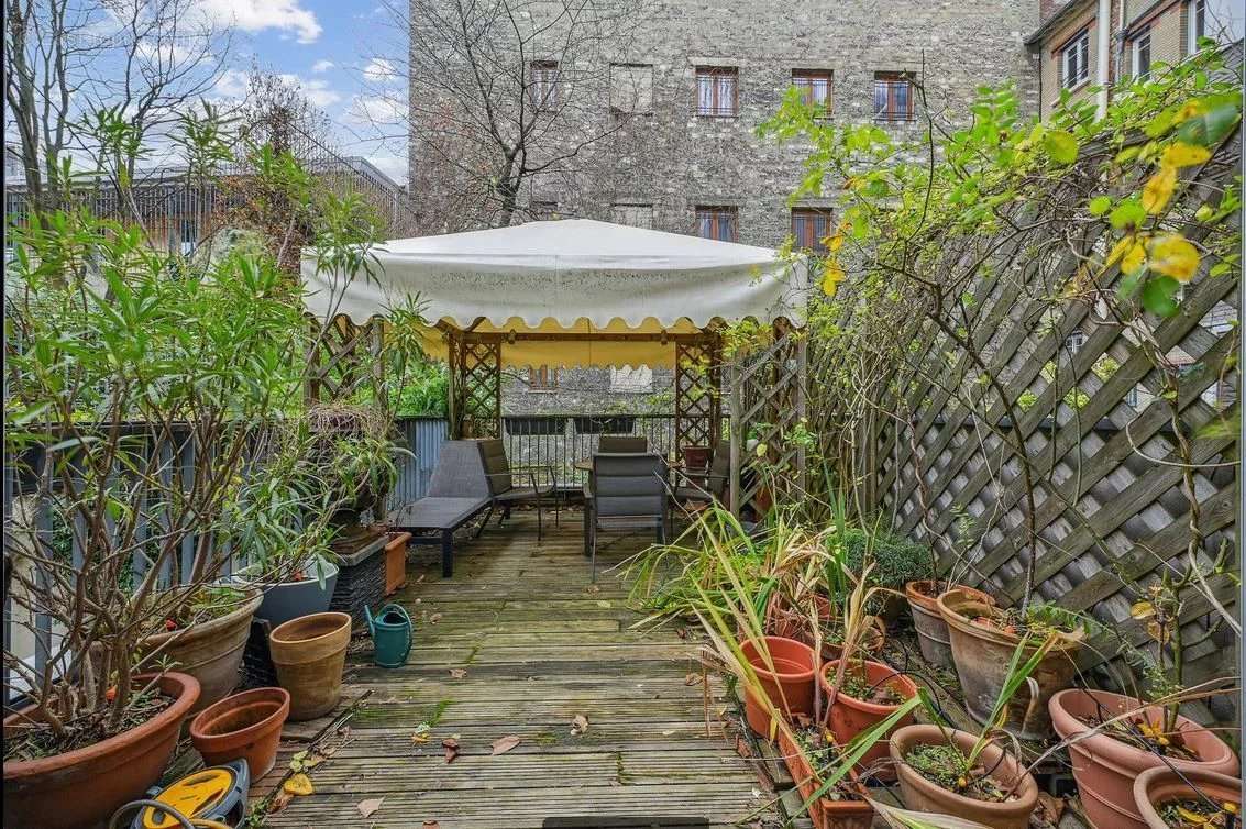 Appartement à PARIS-19E