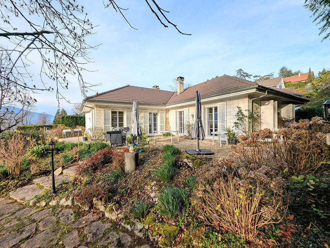 Maison à AIX-LES-BAINS