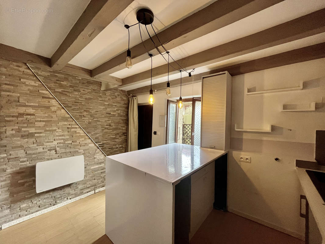 Appartement à VIRY