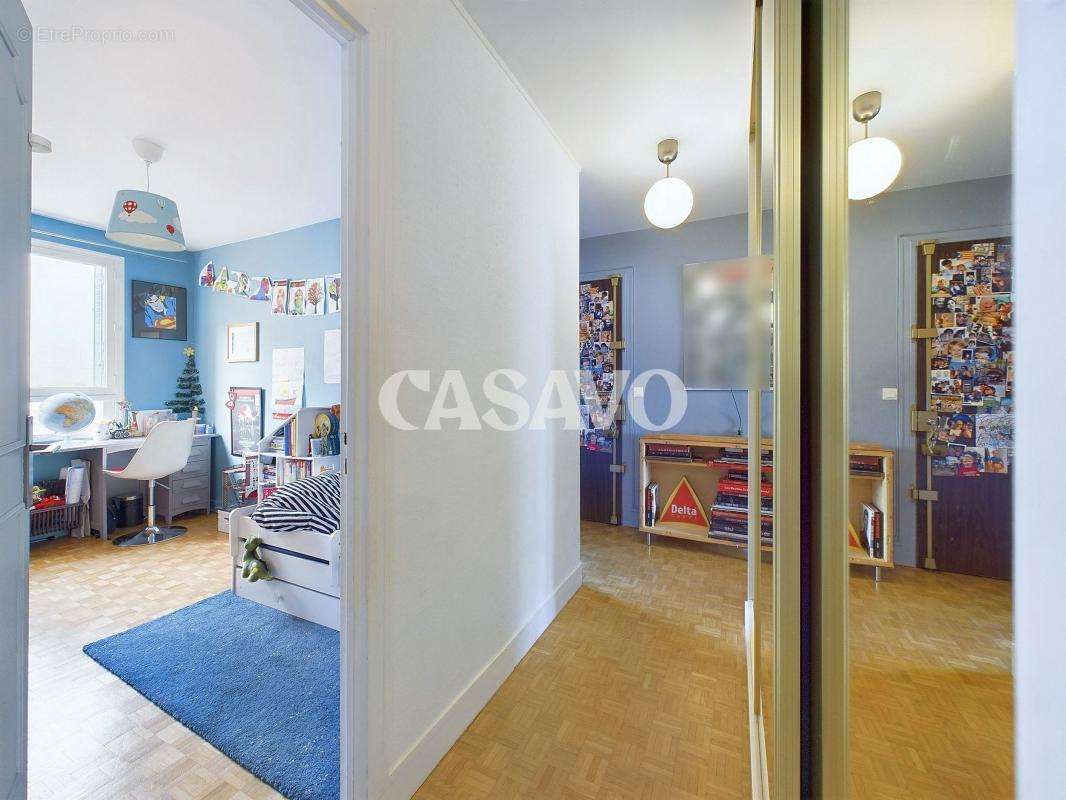 Appartement à ASNIERES-SUR-SEINE