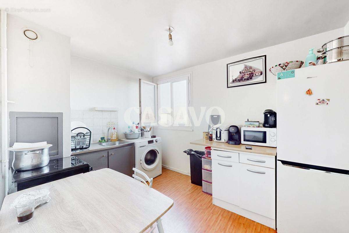 Appartement à VILLENEUVE-LA-GARENNE