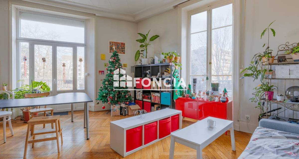 Appartement à LYON-4E