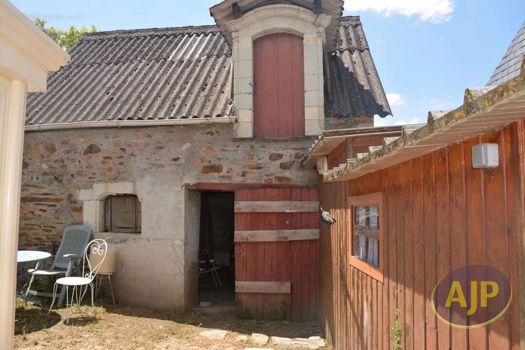 Maison à CHAMPIGNE