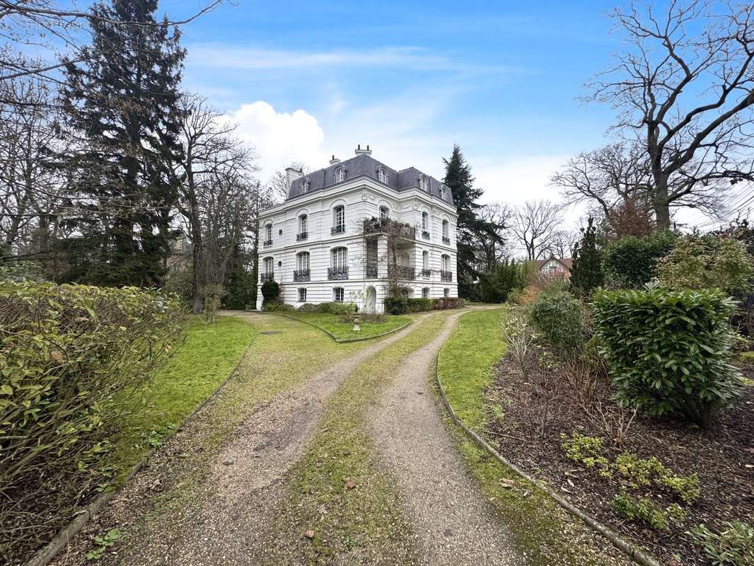 Appartement à LE VESINET