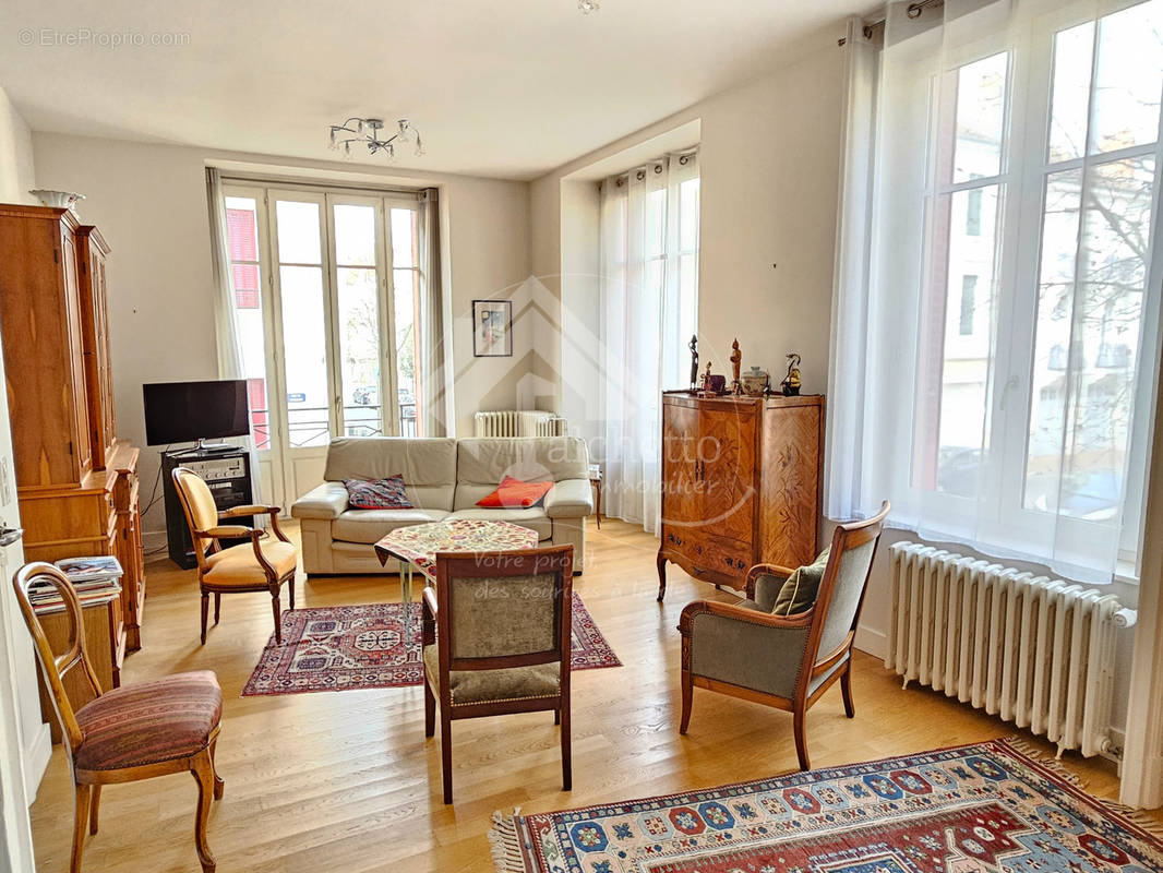 Appartement à VICHY