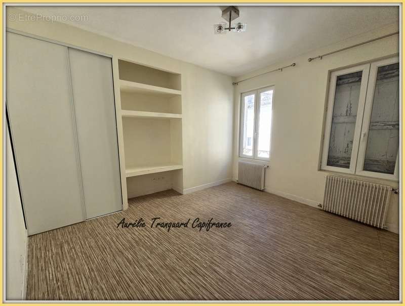 Appartement à COGNAC