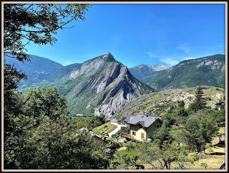 Maison à SAINT-MICHEL-DE-MAURIENNE