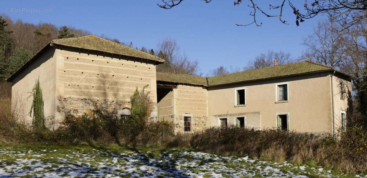 Maison à VILLECHENEVE