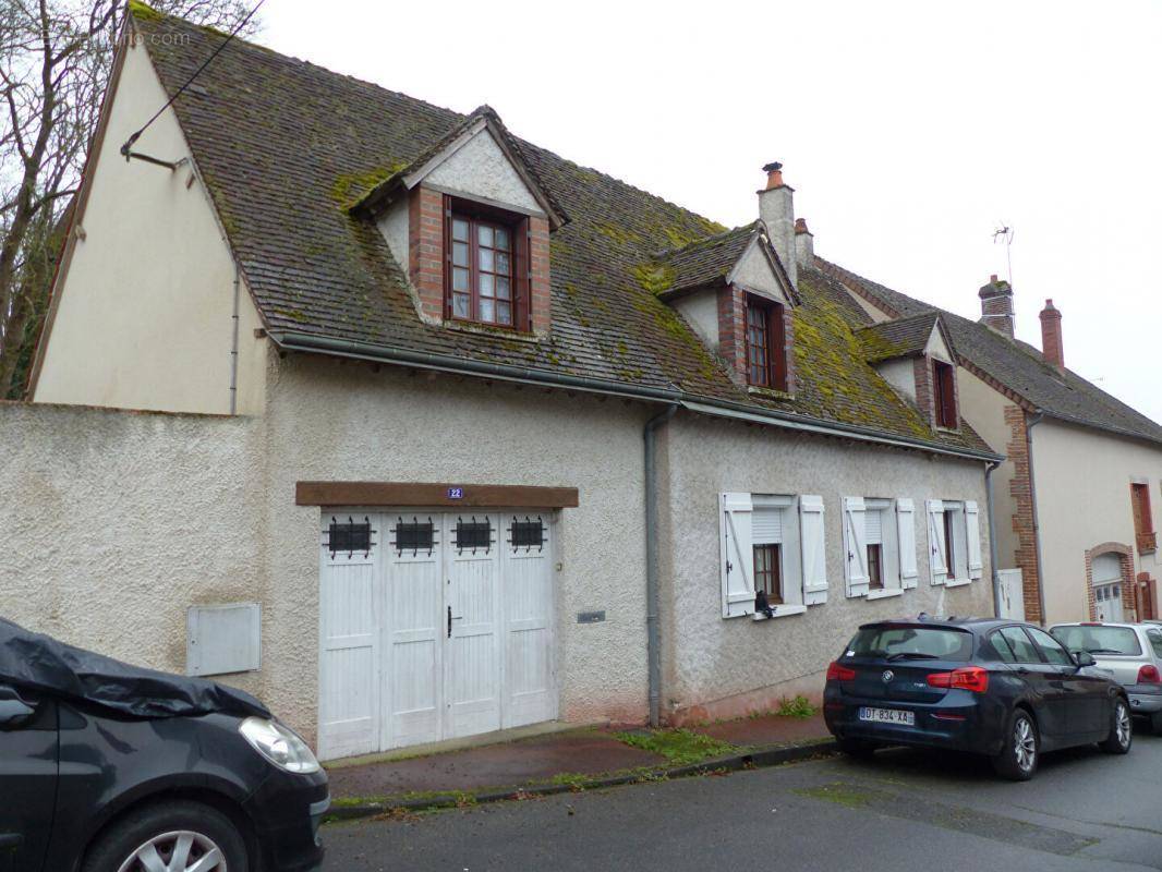 Maison à CHATILLON-COLIGNY