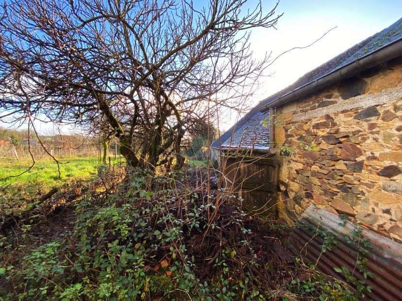 Maison à LANOUAILLE