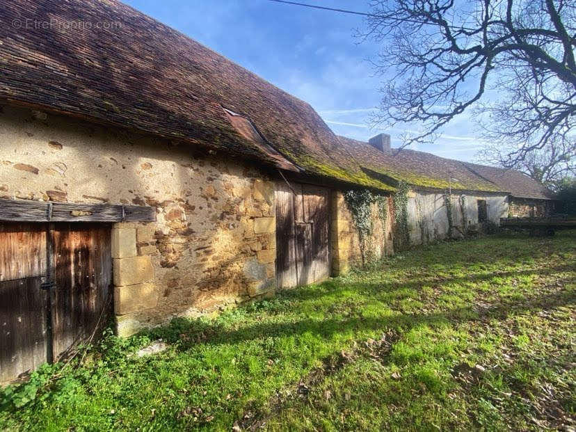 Maison à DUSSAC