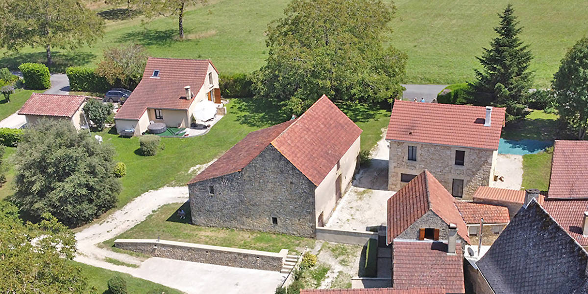 Maison à MARCILLAC-SAINT-QUENTIN