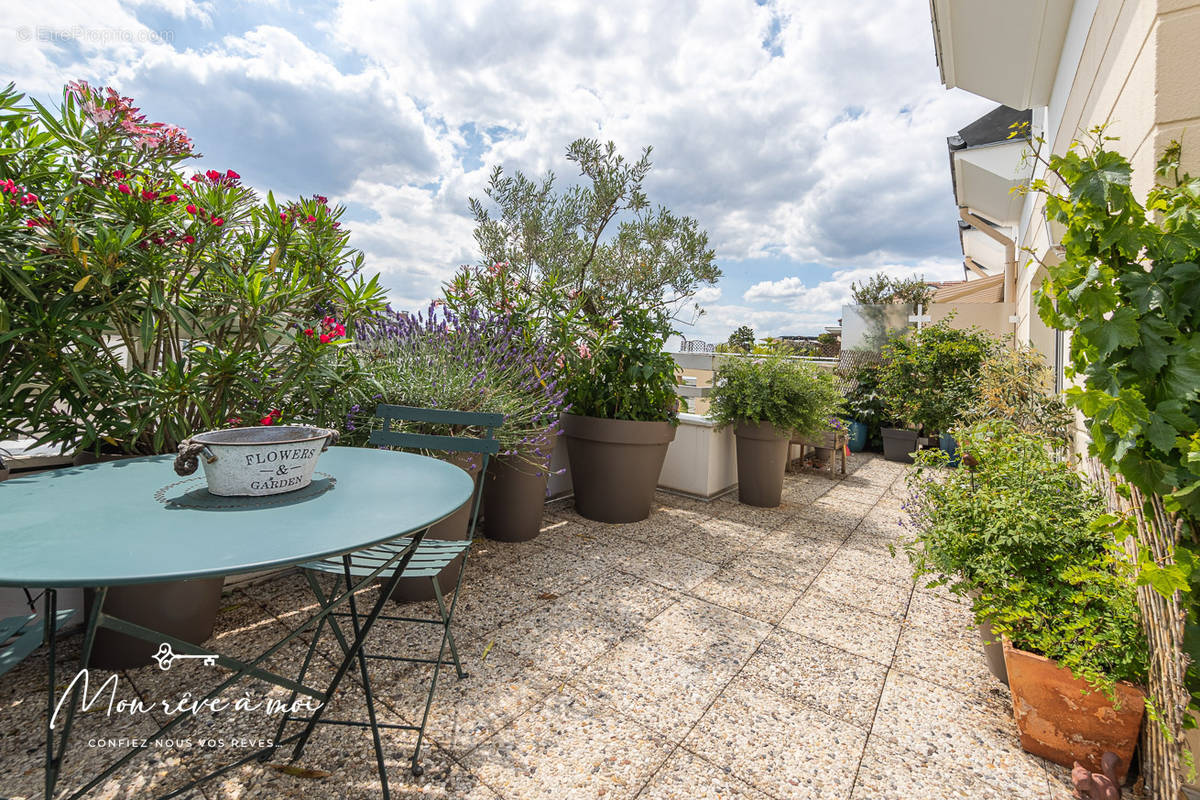 Appartement à CARRIERES-SUR-SEINE