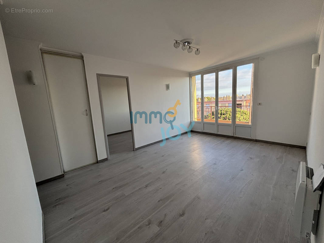 Appartement à FREJUS