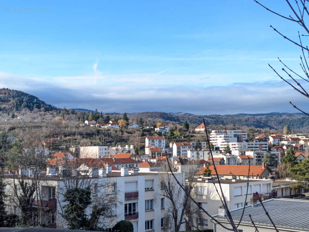 Appartement à CLERMONT-FERRAND