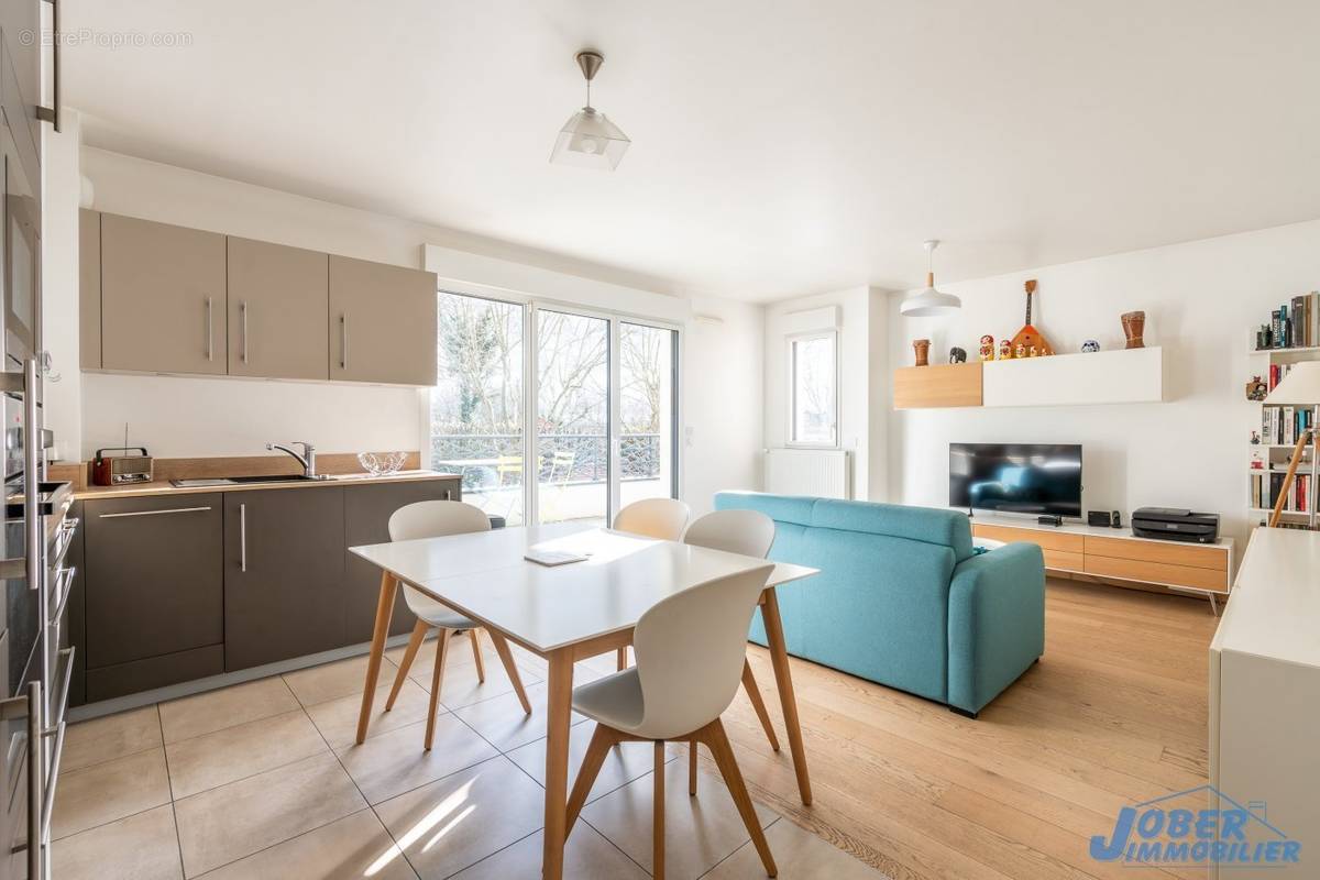 Appartement à NOGENT-SUR-MARNE