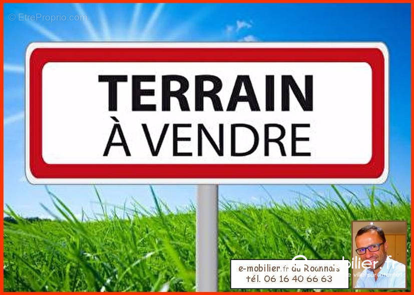 Terrain à FEURS