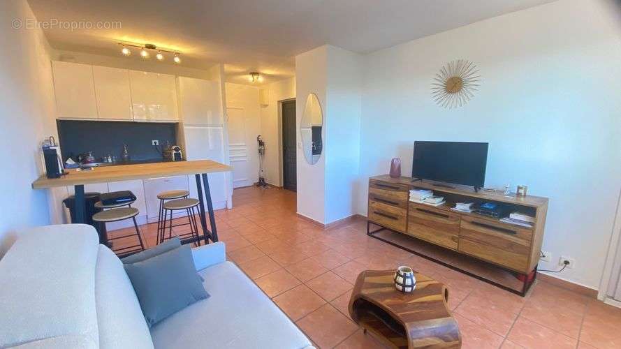 Appartement à LES ISSAMBRES