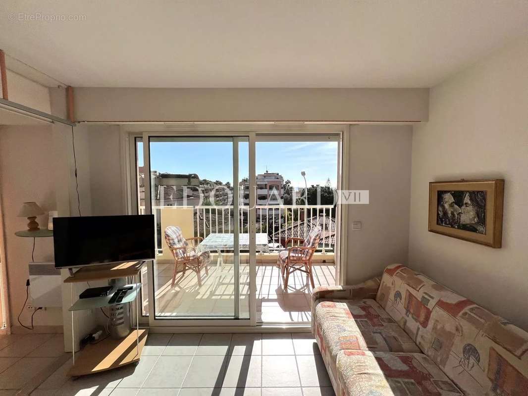 Appartement à ROQUEBRUNE-CAP-MARTIN