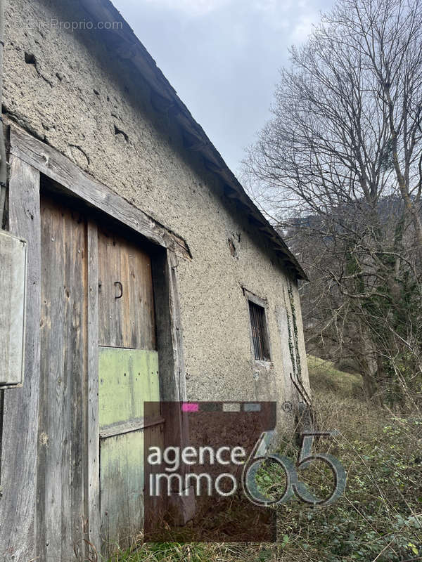 Maison à LUZ-SAINT-SAUVEUR