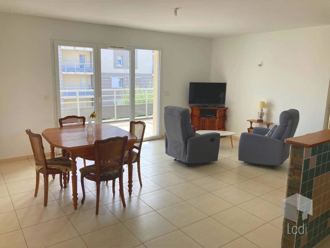 Appartement à MONTELIMAR