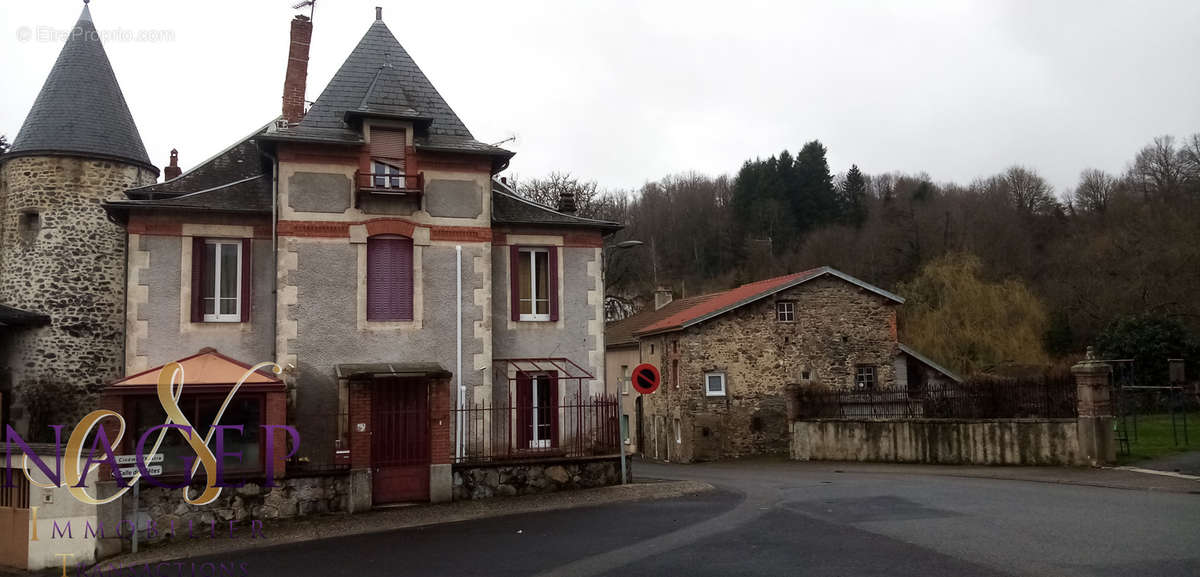 Maison à FERRIERES-SUR-SICHON