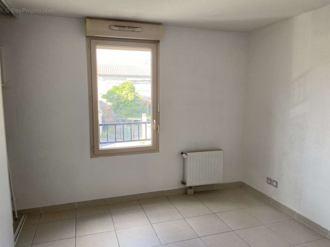 Appartement à MAUGUIO