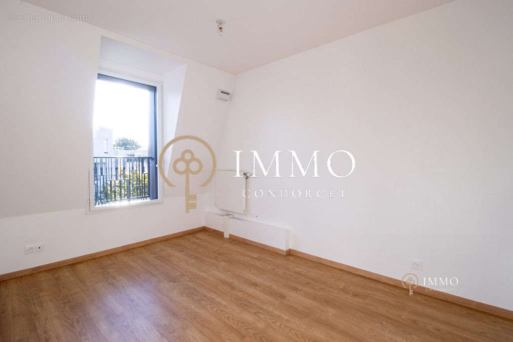 Appartement à BOURG-LA-REINE