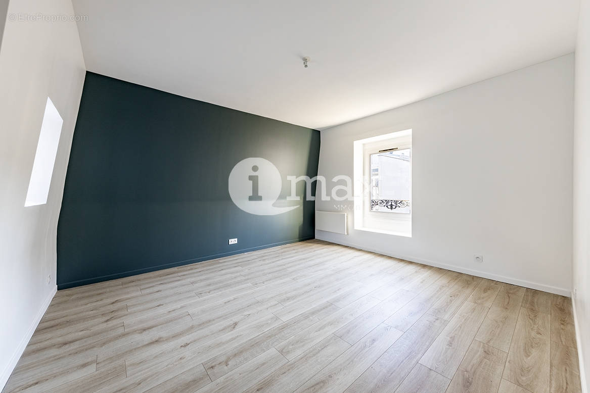 Appartement à LEVALLOIS-PERRET